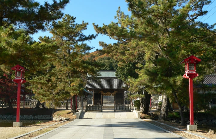 吉備津彦神社境内