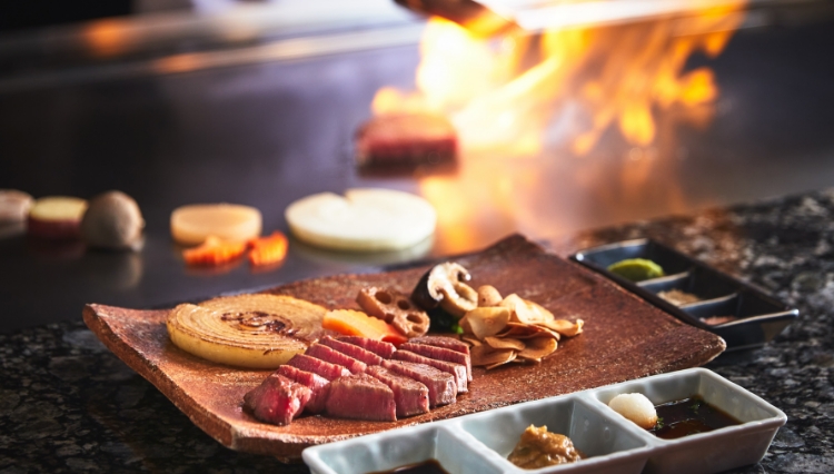 鉄板焼 銀杏 ホテル日航大阪