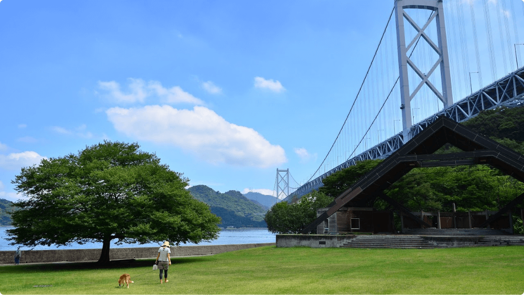 因島大橋記念公園(展望台)